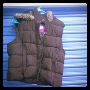 Cute Brown Vest!